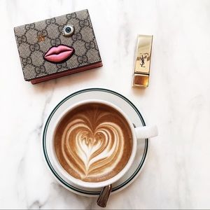 GUCCI EMBROIDERED FACE WALLET/CARD CASE